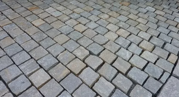 Pietra di Luserna CUBETTI da stuccare